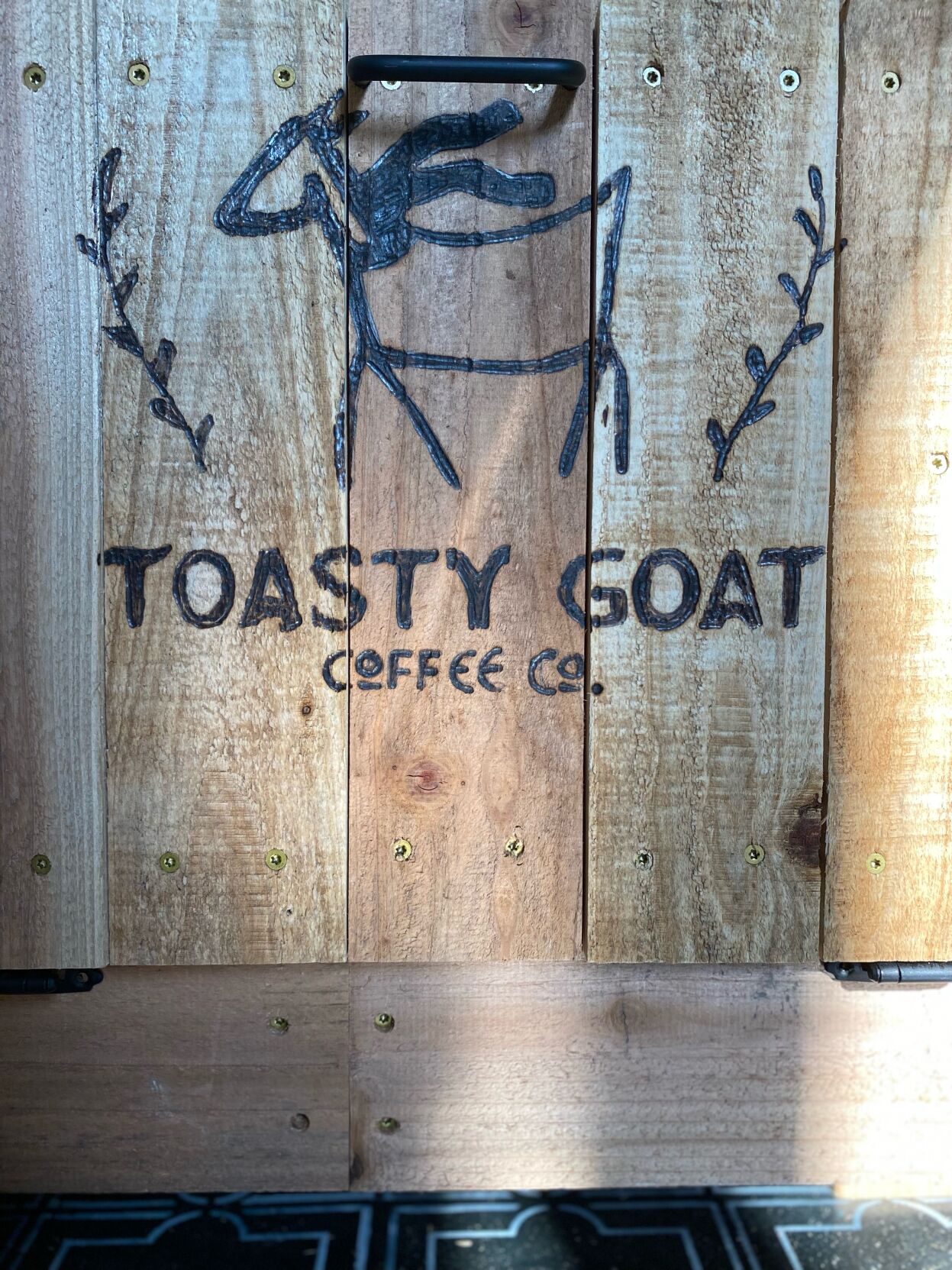 Toasty Goat Logo